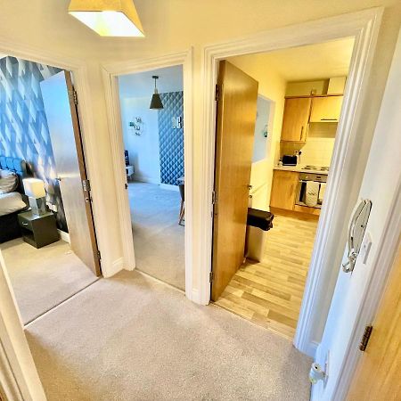 A Stylish Retreat - Super King Bed - Heart Of Town Centre - 5 Mins Stroll To Beach Bournemouth Zewnętrze zdjęcie